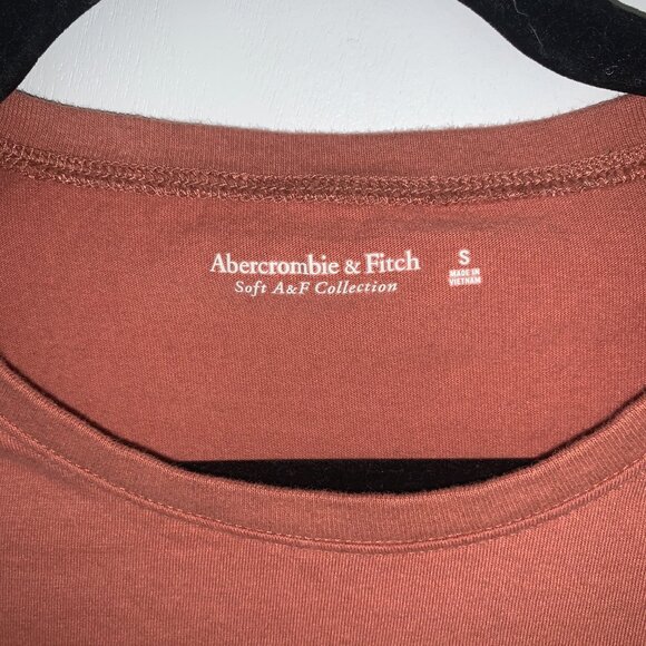 Abercrombie & Fitch Amour Is The Answer Soft A&F Collection Pink Orange Baby Tee - Picture 3 of 5